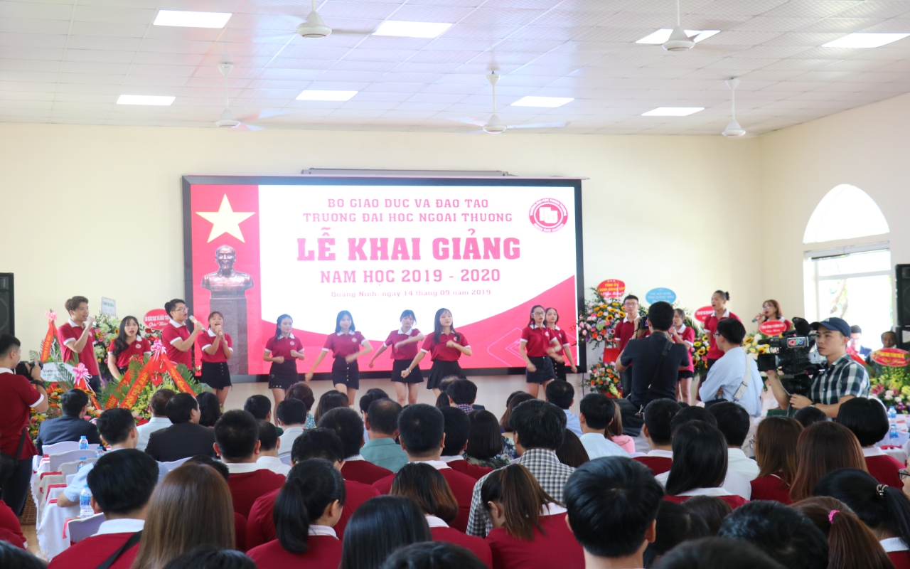 Cơ sở Quảng Ninh - Trường ĐH Ngoại thương khai giảng năm học 2019-2020 và Trao bằng tốt nghiệp cử nhân 2019